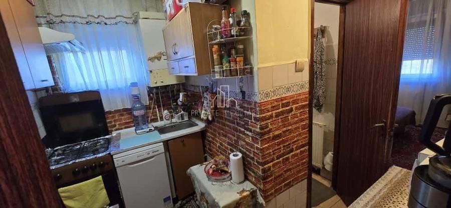 Apartament cu 3 camere decomandat, mobilat în Est