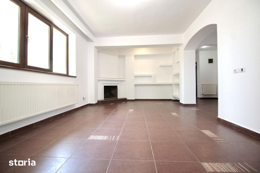 Apartament cu 4 camere decomandat, mobilat în Ghencea
