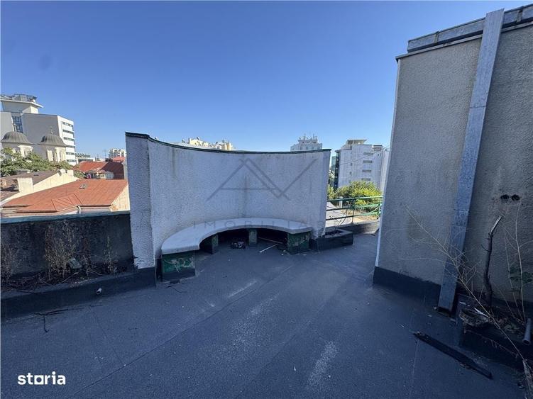 Apartament cu 3 camere în Unirii