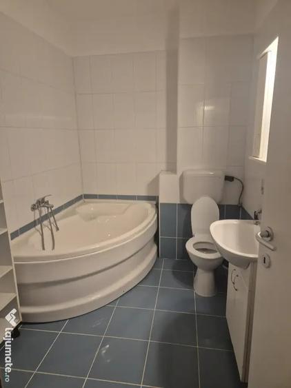 Garsonieră decomandată în Iosia