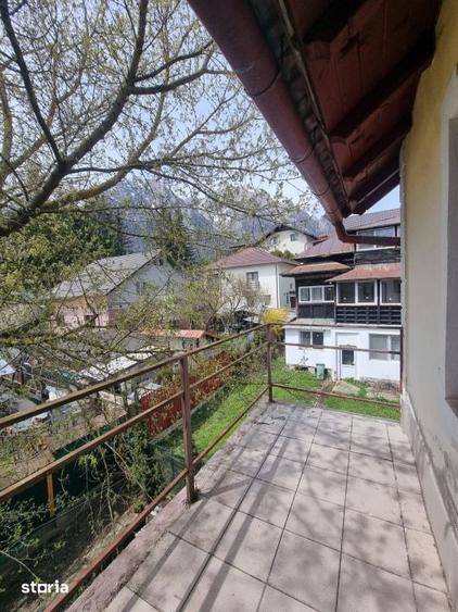 Casă cu Teren 500 Mp în Central