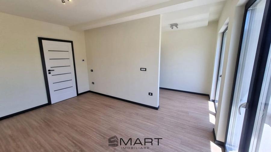 Casă cu 4 camere cu Teren 230 Mp în Central