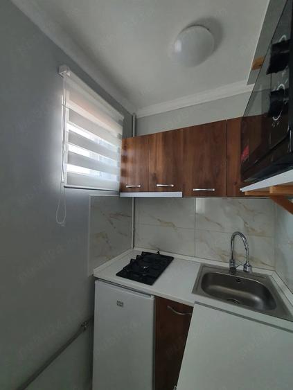 Proprietar inchiriez garsoniera zona Spiru Haret! - 6