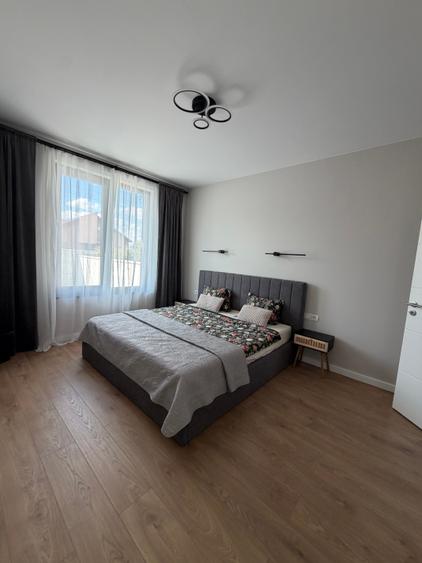 Duplex cu 3 camere cu Teren 250 Mp în Dumbrăvița