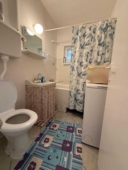 Apartament cu 2 camere decomandat în Cornișa
