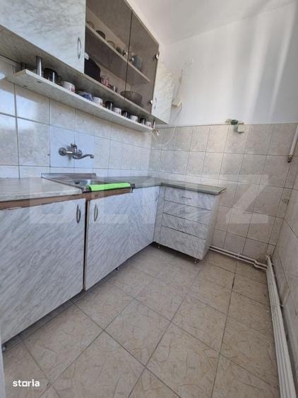 Apartament cu 3 camere de vanzare, 44 mp, in Dambu Pietros Str. Ma - 3