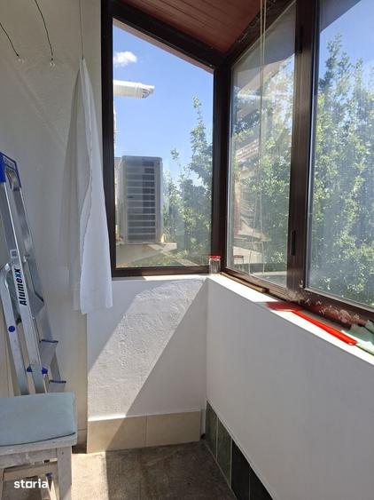 Apartament cu 2 camere semidecomandat în George Enescu