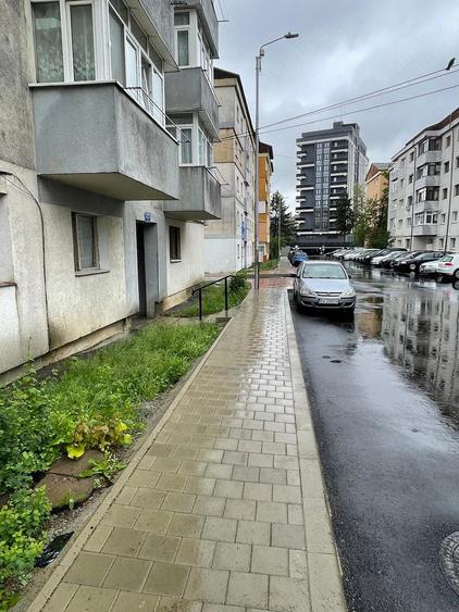 Apartament cu 2 camere decomandat în Burdujeni