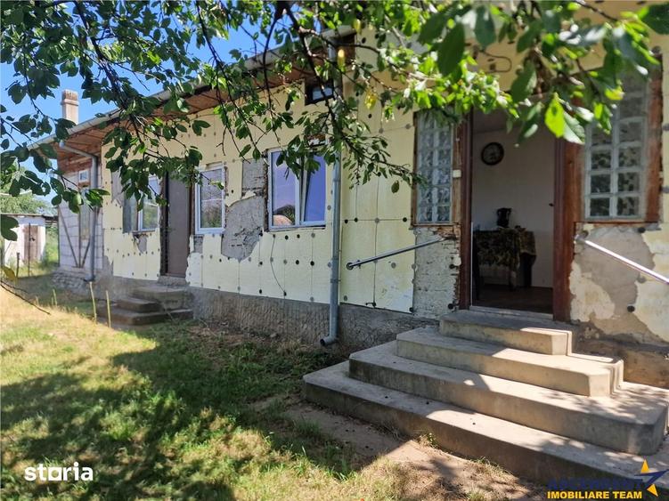Casa traditionala, cu 2.000mp teren roditor, Izvoarele, Prahova - 16
