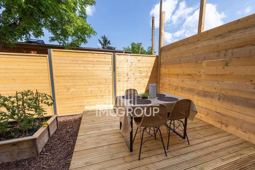 Duplex cu 4 camere cu Canalizare în Gruia