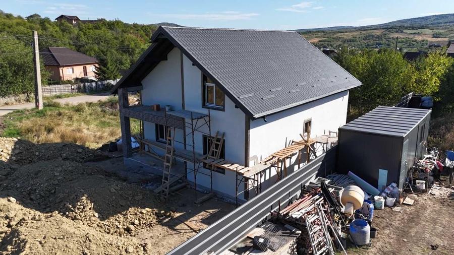 Casă cu 2 camere în Tomești