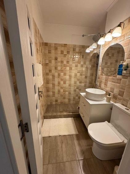 Apartament cu 2 camere semidecomandat în 1 Mai