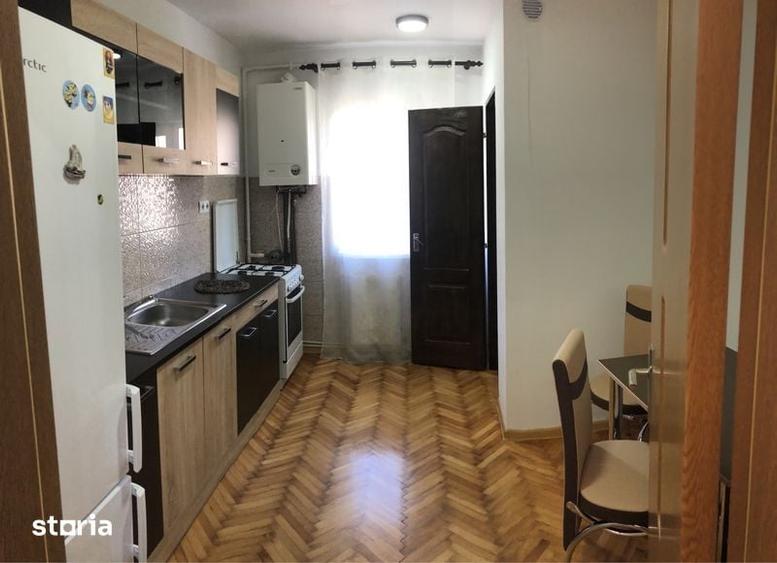 Apartament cu 3 camere decomandat în Mărăști