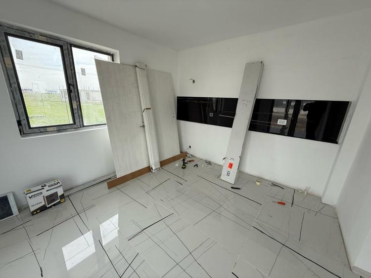 Casă individuală cu 3 camere cu Teren 350 Mp în Berceni