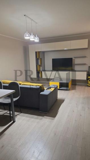 Apartament cu 2 camere, mobilat în Soarelui