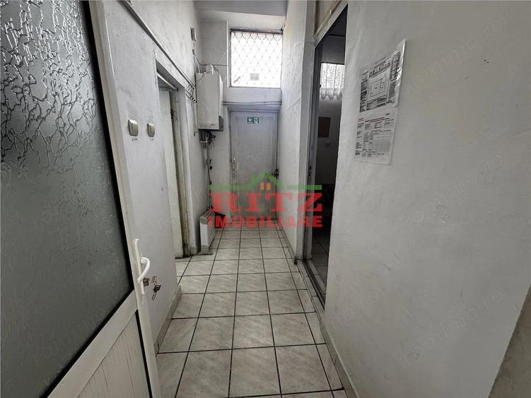 Spațiu comercial, de 47 mp, în