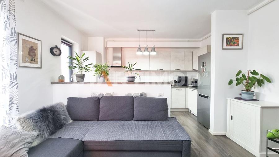 Apartament cu 2 camere decomandat, mobilat în Centrul Civic