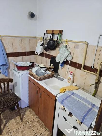 Casă cu 3 camere cu Teren 240 Mp în 23 August