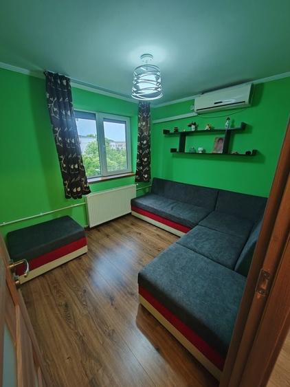Apartament cu 2 camere decomandat în Borcea