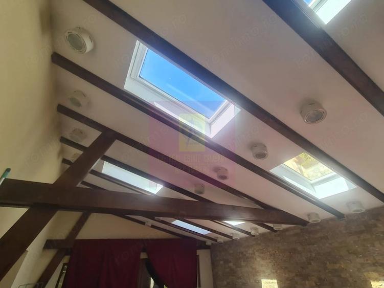Casă cu 6 camere cu Teren 552 Mp în Cioplea