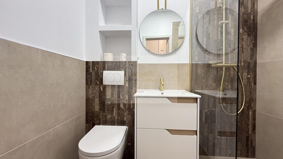 Duplex cu 4 camere cu Canalizare în Iris