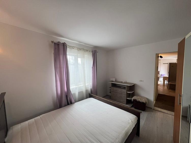Apartament cu 2 camere decomandat, mobilat în Calea Moinești
