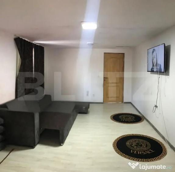 Casă cu 4 camere cu Teren 1200 Mp în Central