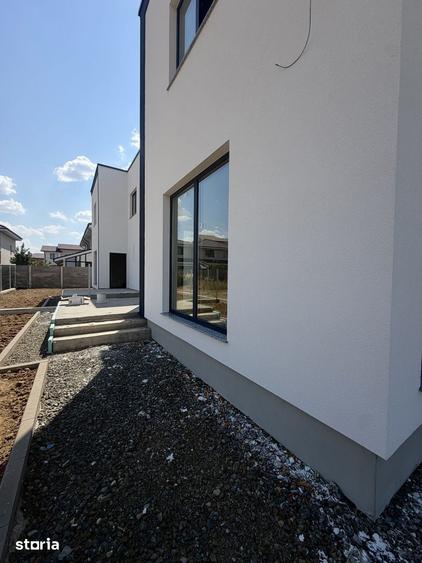 Duplex 4 camere, parter+etaj, 104mp utili, 270mp teren in Giroc - 8