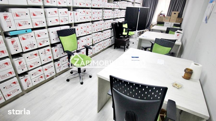Spațiu comercial, de 220 mp, în Central