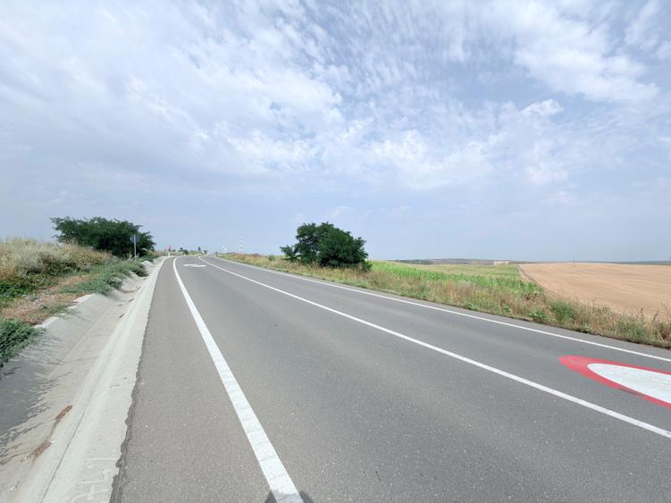 Teren agricol extravilan de 35000 mp, în Central