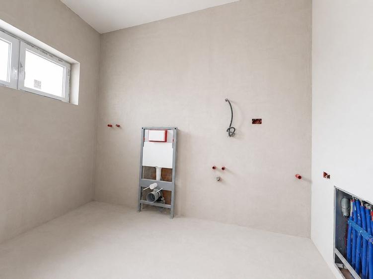 Duplex cu 3 camere cu Canalizare în Moșnița Nouă