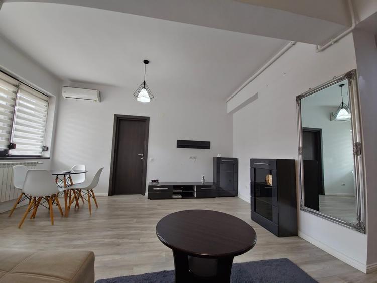 Apartament cu 2 camere decomandat, mobilat în Tudor Vladimirescu