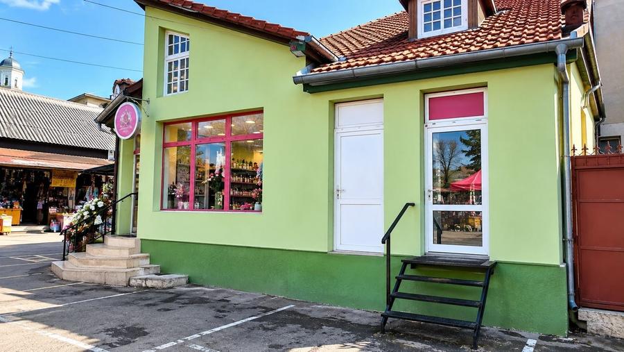 Spațiu comercial, de 55 mp, în Central