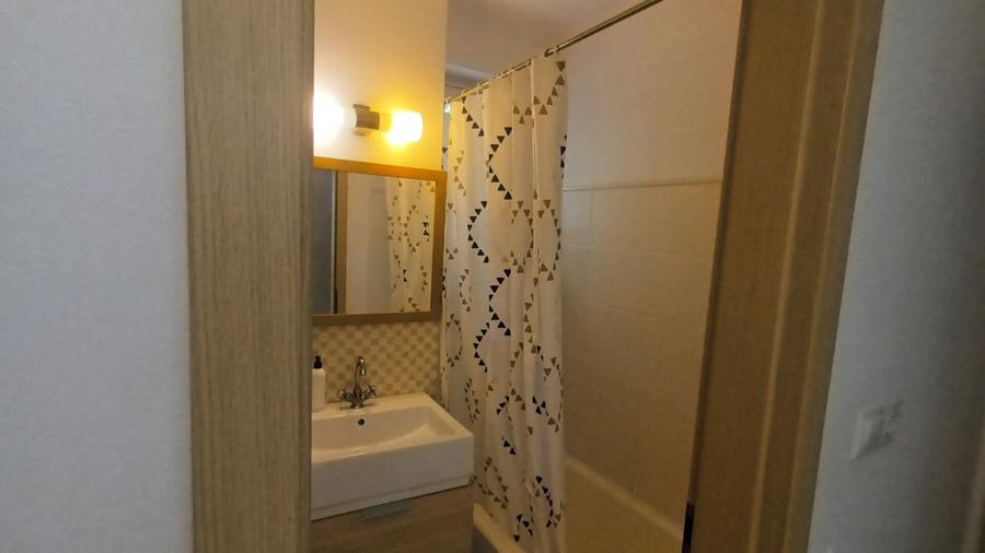 Apartament cu 2 camere semidecomandat, mobilat în Liviu Rebreanu