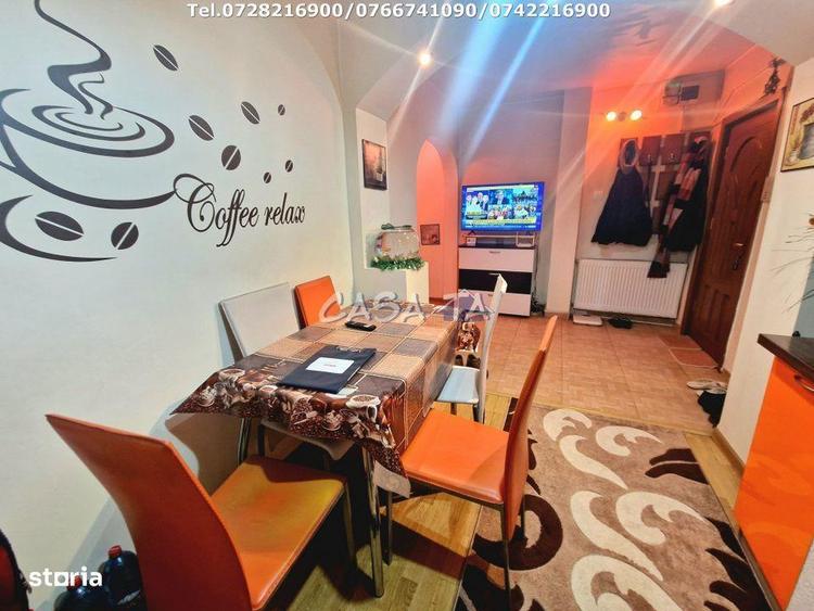 Apartament cu 4 camere decomandat în Central