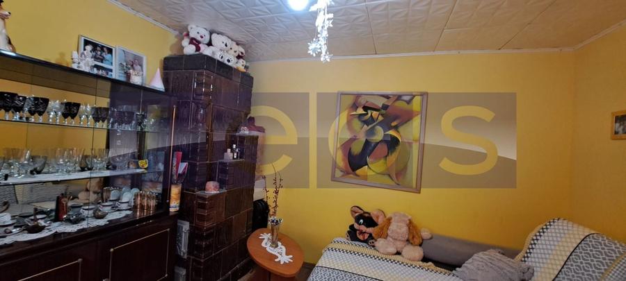 Casă individuală cu 5 camere cu Canalizare în Periferie