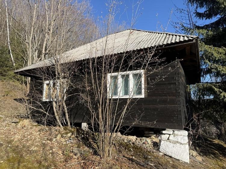 Casă cu 3 camere în Biharia