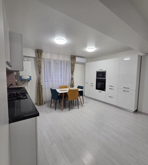 Apartament cu 2 camere semidecomandat în Tătărași — fotografia 2