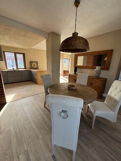 Apartament cu 3 camere decomandat, mobilat în Gheorgheni