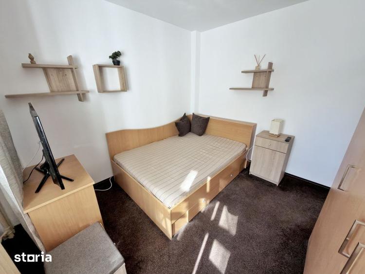 Apartament cu 2 camere decomandat, mobilat în Tei
