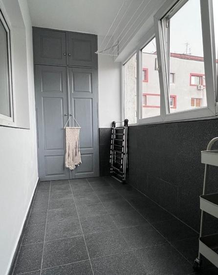 Apartament cu 3 camere, mobilat în 13 Septembrie