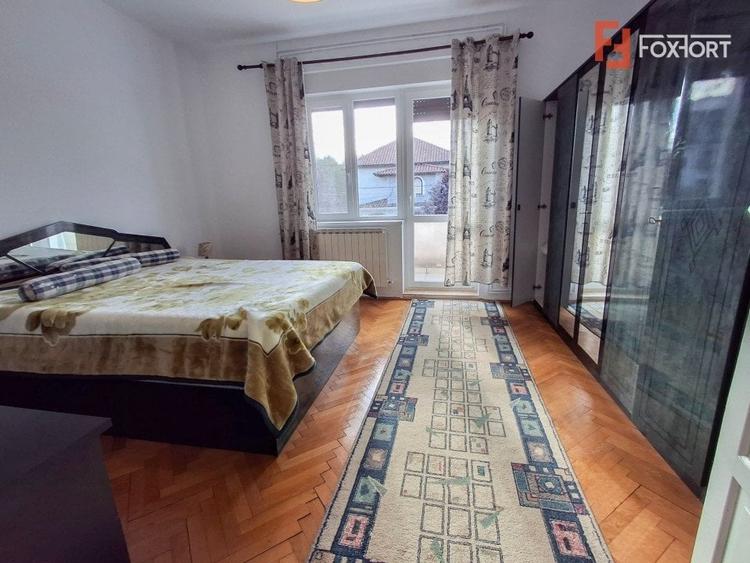 Apartament cu 3 camere decomandat, mobilat în Crișan