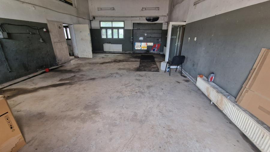 Spațiu industrial, de 200 mp, în Bartolomeu