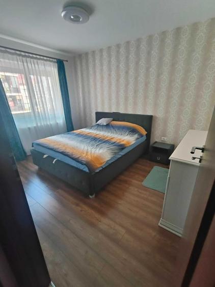 Apartament cu 2 camere decomandat în Fundeni
