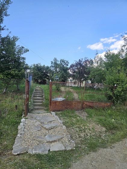 Casă cu 4 camere cu Teren 1054 Mp în Băiculești