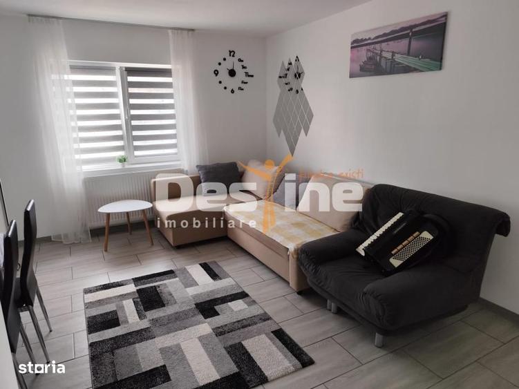 Casă cu 3 camere cu Teren 1364 Mp în Central