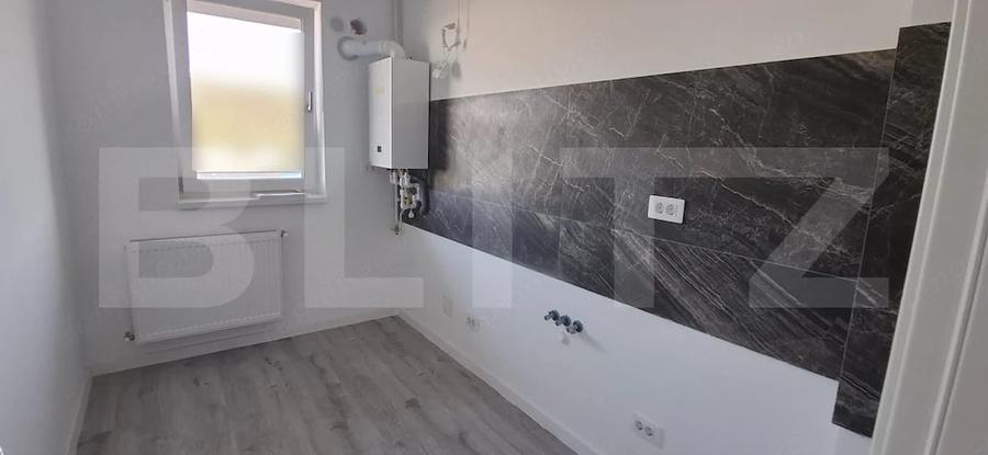 Apartament zona Poitiers/Frumoasa 2 camere decomandat !!! - 1