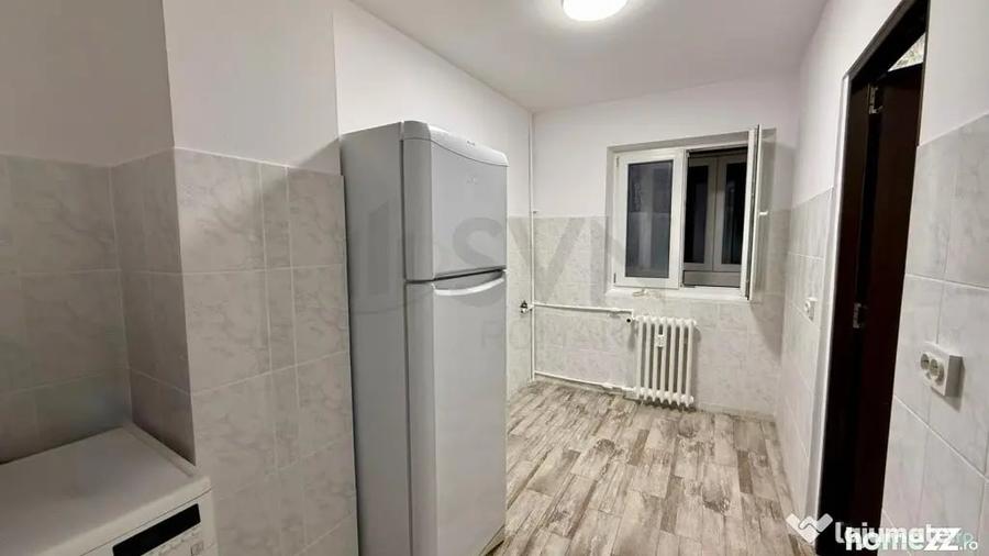 Apartament cu 3 camere decomandat în Doamna Ghica