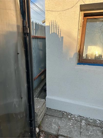 Casă cu 3 camere cu Teren 663 Mp în Golești
