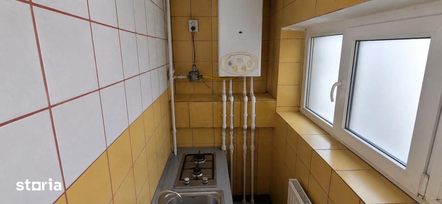 Garsonieră în Rovine